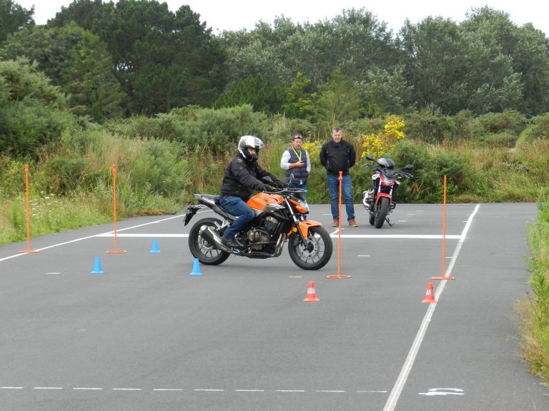 AMC CONDUITE Plomeur auto moto école Pays Bigouden